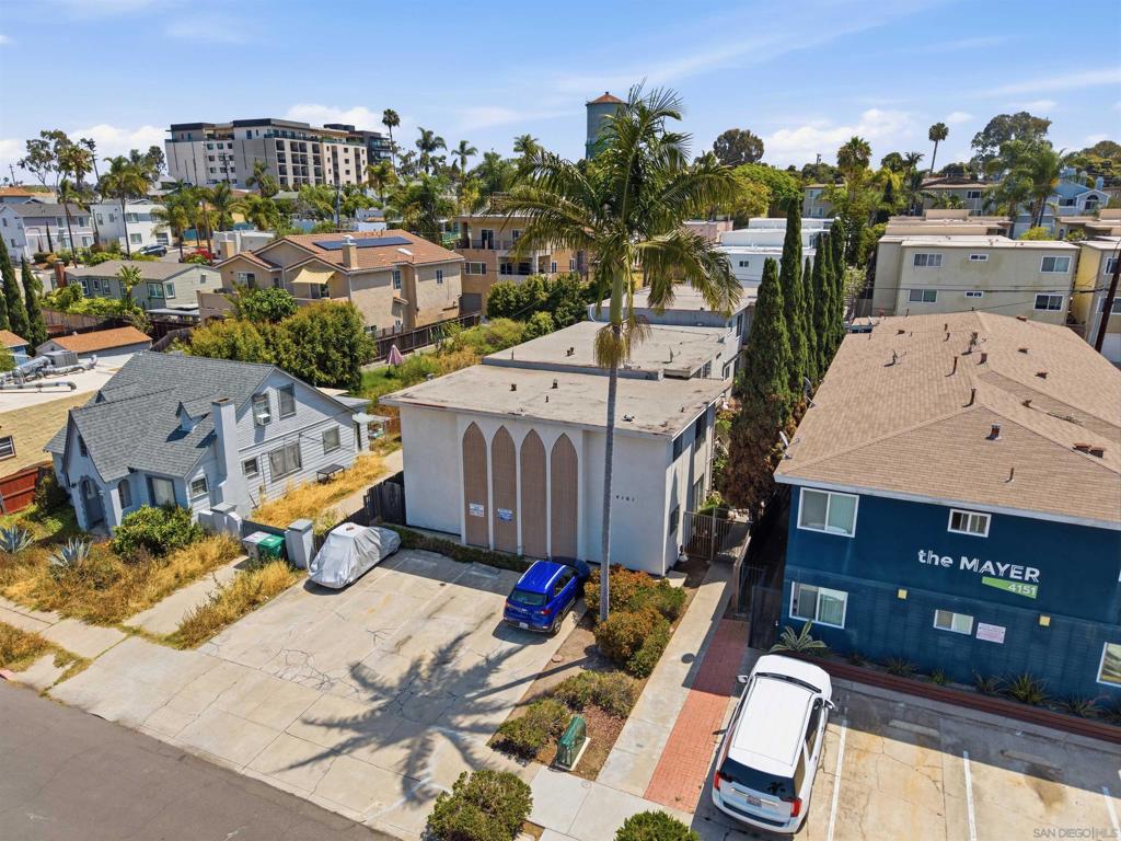 4161 Arizona St