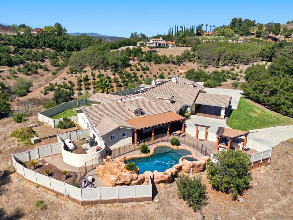 43821 Shady Creek