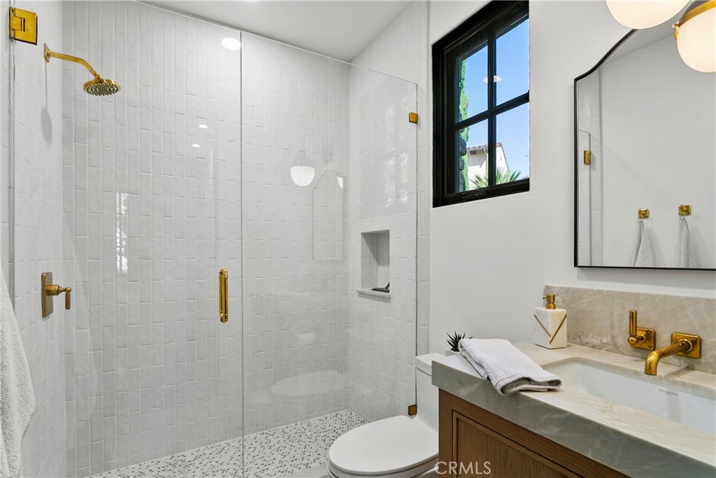 Covenant Hills Custom Homes (COVC) - Residential