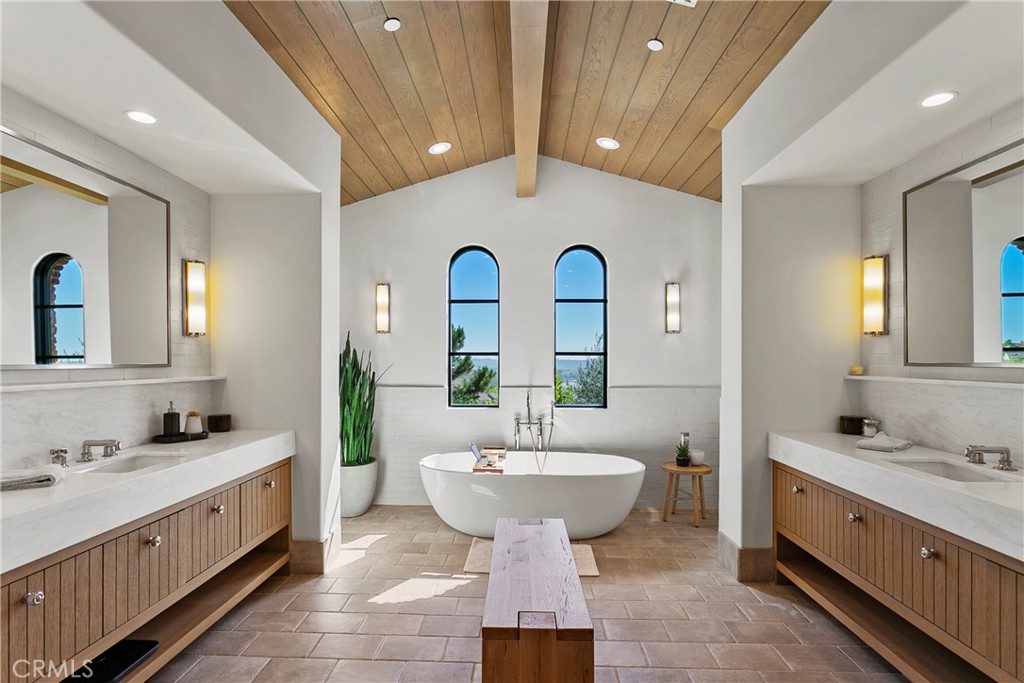 Covenant Hills Custom Homes (COVC) - Residential