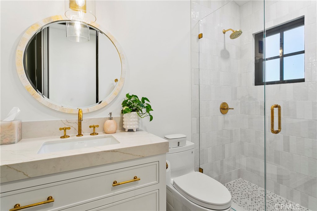 Covenant Hills Custom Homes (COVC) - Residential