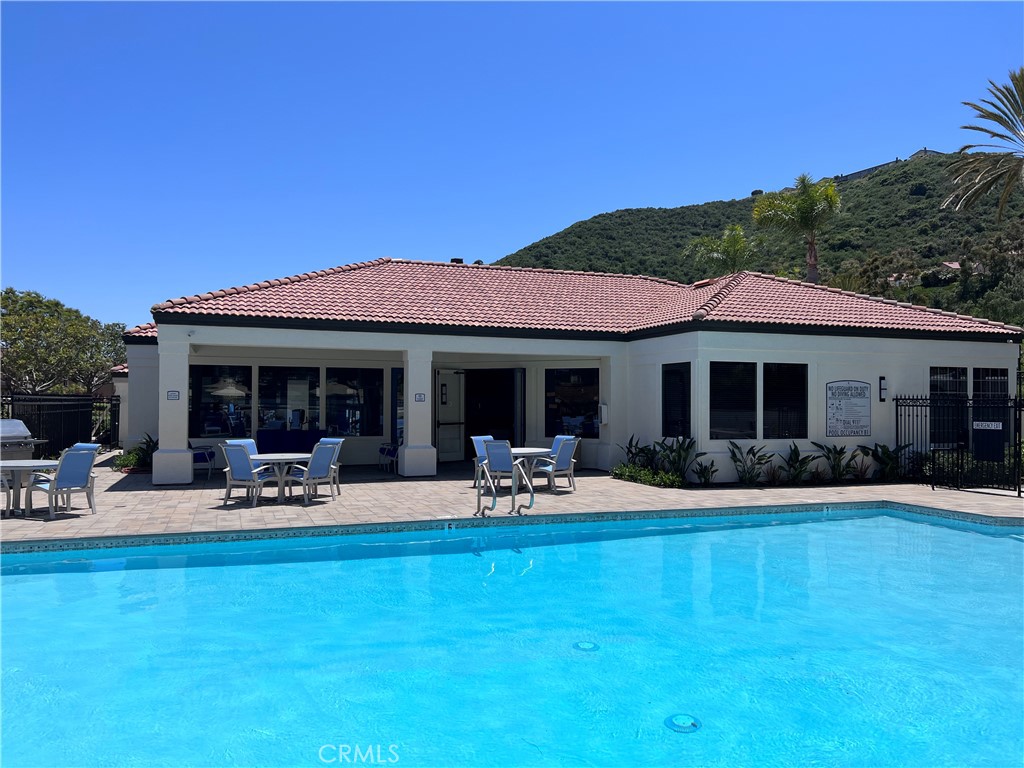 La Vista (LVIS) - Residential