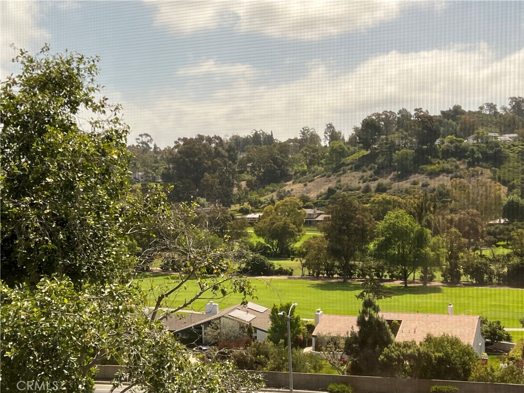 La Vista (LVIS) - Residential