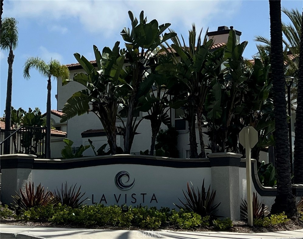 La Vista (LVIS) - Residential