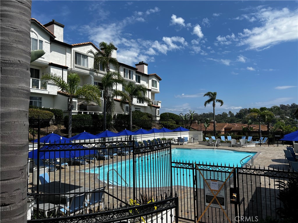 La Vista (LVIS) - Residential