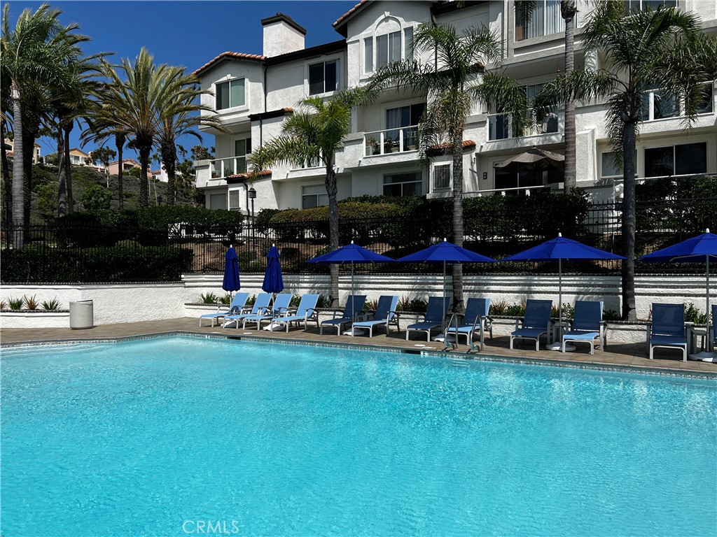 La Vista (LVIS) - Residential