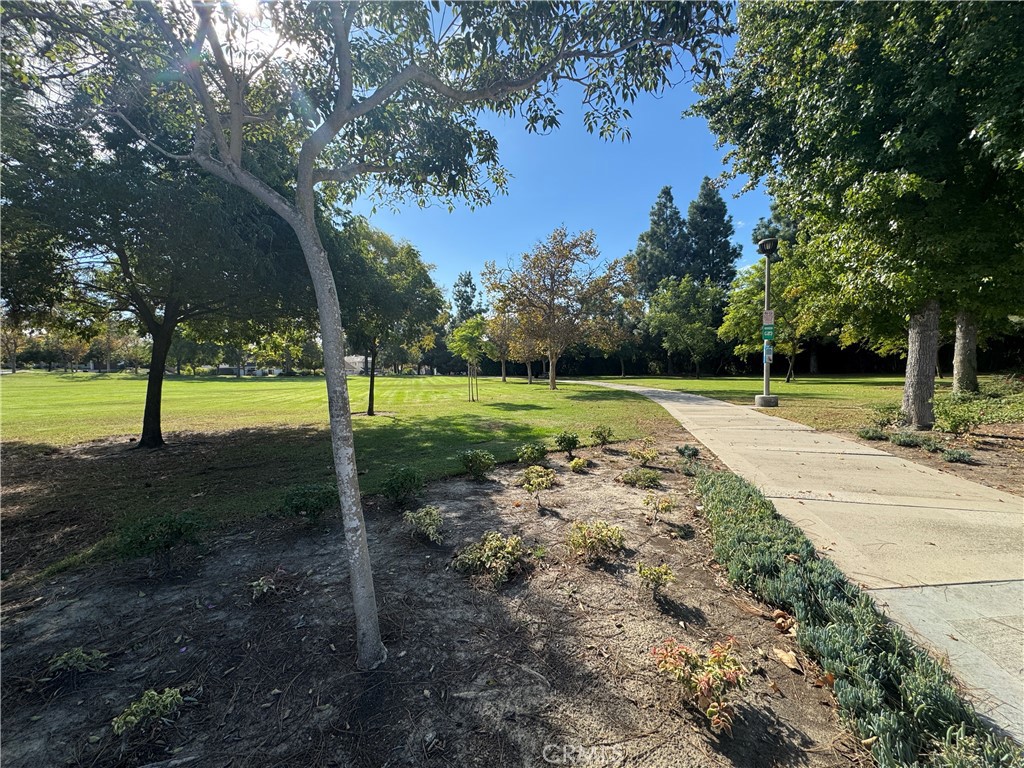 Shadow Run (SH) - Residential Lease