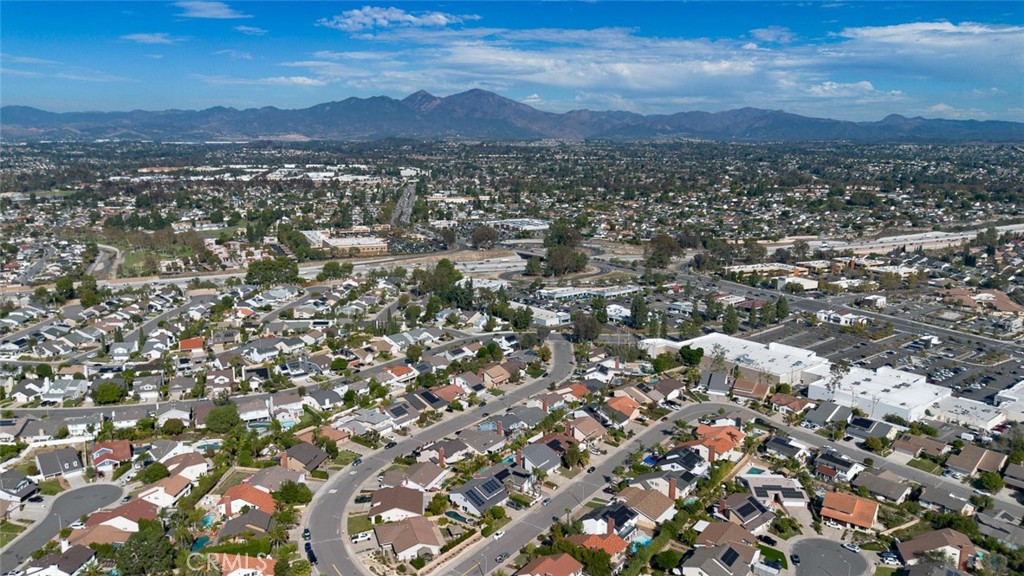 Shadow Run (SH) - Residential Lease