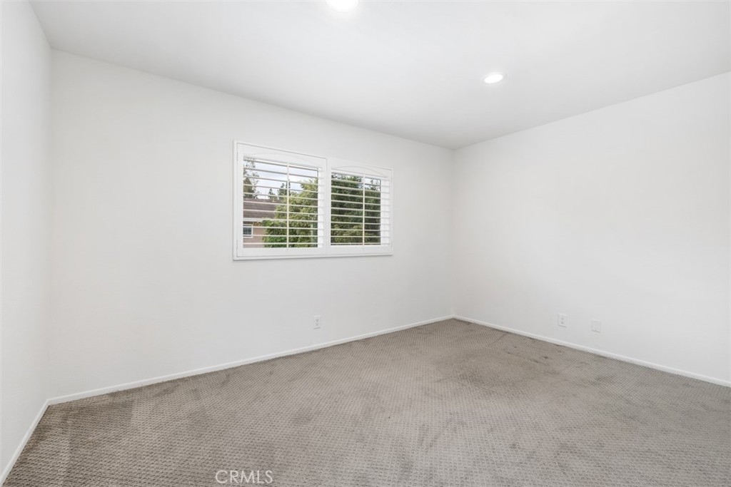 Shadow Run (SH) - Residential Lease