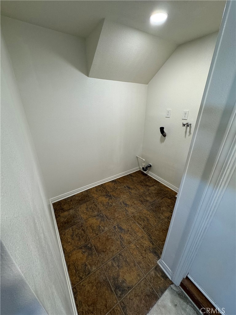 Shadow Run (SH) - Residential Lease