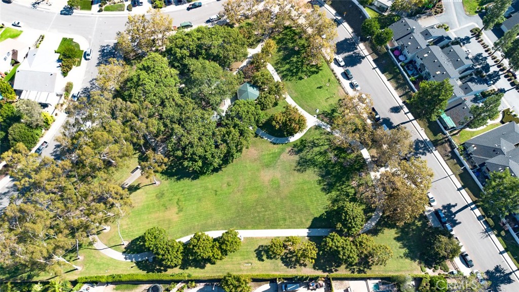 Shadow Run (SH) - Residential Lease