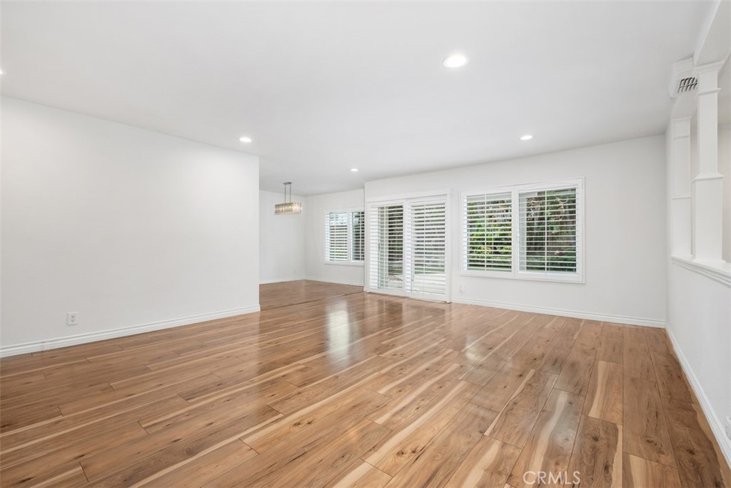 Shadow Run (SH) - Residential Lease