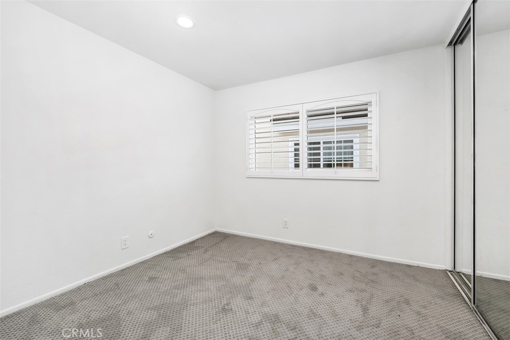 Shadow Run (SH) - Residential Lease