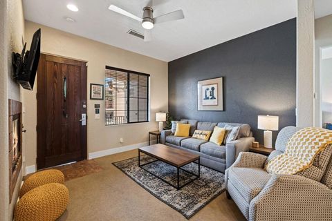 Photo of 50700 Santa Rosa Plaza #7, La Quinta, CA 92253 (MLS # 219145010DA)