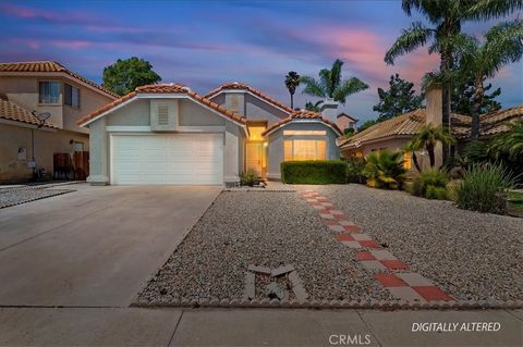Photo of 24352 Via Briones, Murrieta, CA 92562 (MLS # SW26071938)