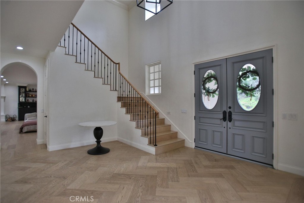 27748 Somerset Lane