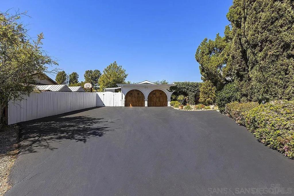 13430 Sagewood Drive