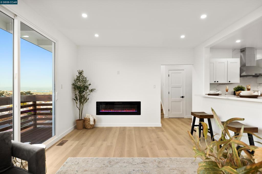 MISSION TERRACE - Residential