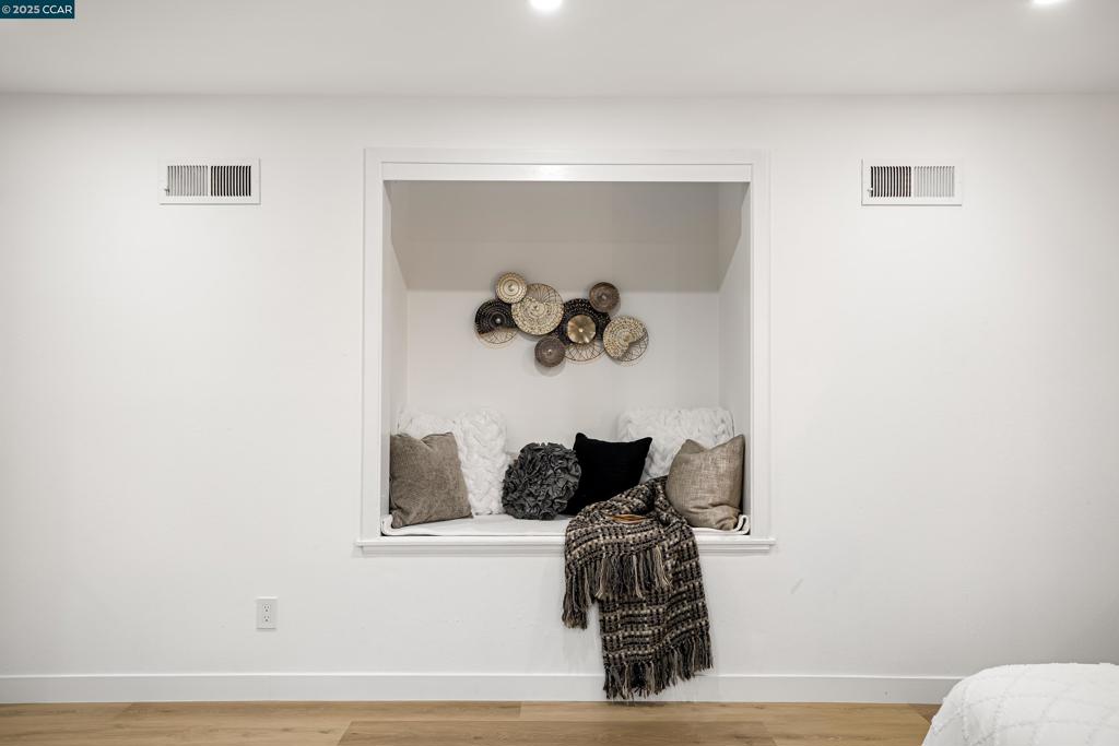 MISSION TERRACE - Residential