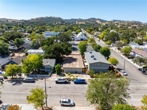 Tiny photo for 1635 Pine ST, Paso Robles, CA 93446 (MLS # NS26207312)