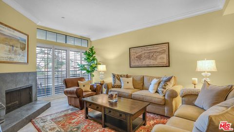 Photo of 200 N Swall Drive #551, Beverly Hills, CA 90211 (MLS # 25620123)