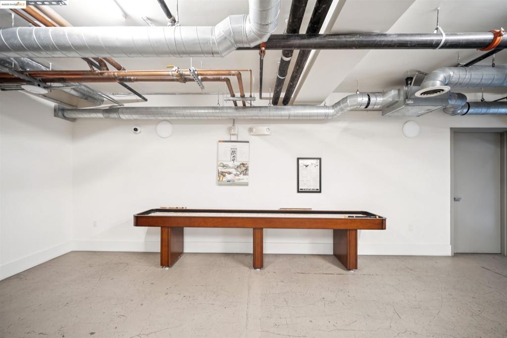 CIVIC CENTER - Residential