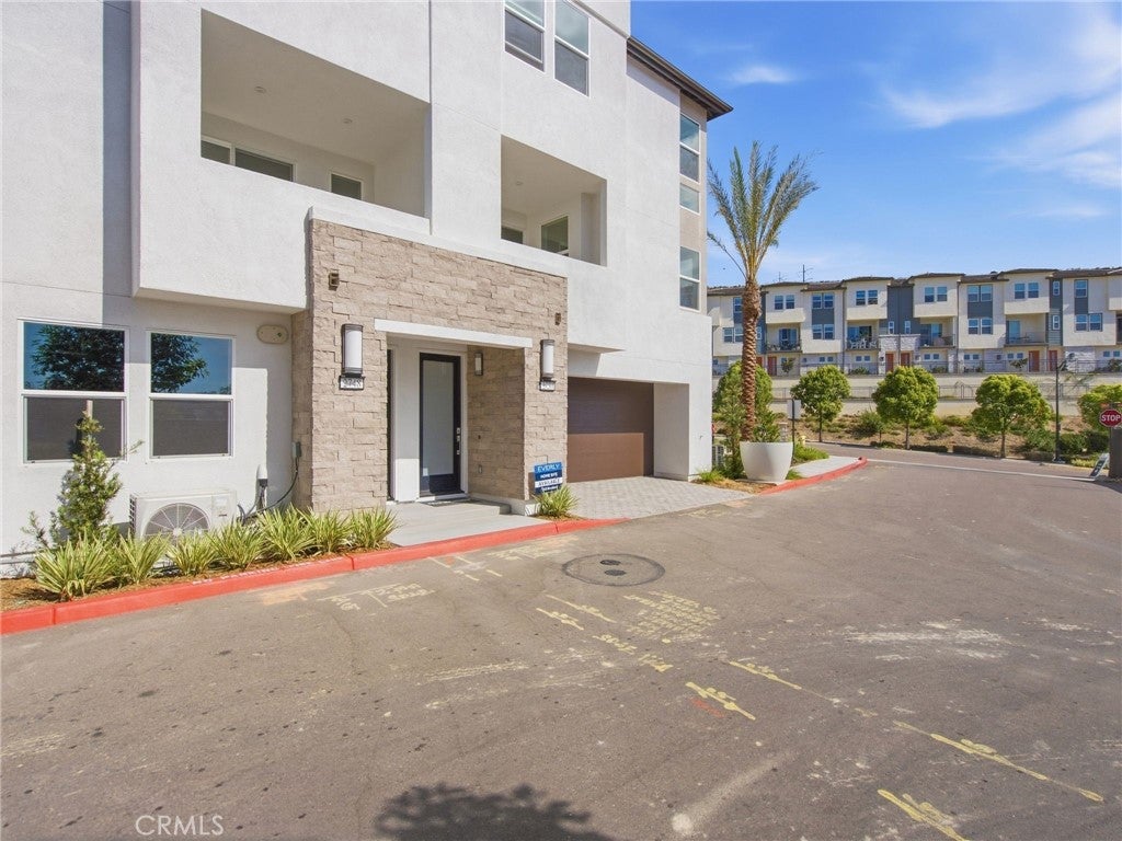 2750 Everly Drive