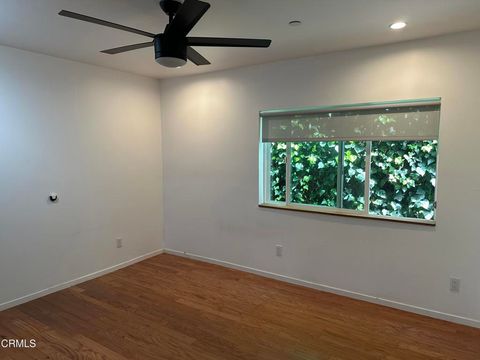 Photo of 3447 Community Avenue, Glendale, CA 91214 (MLS # P1-26993)