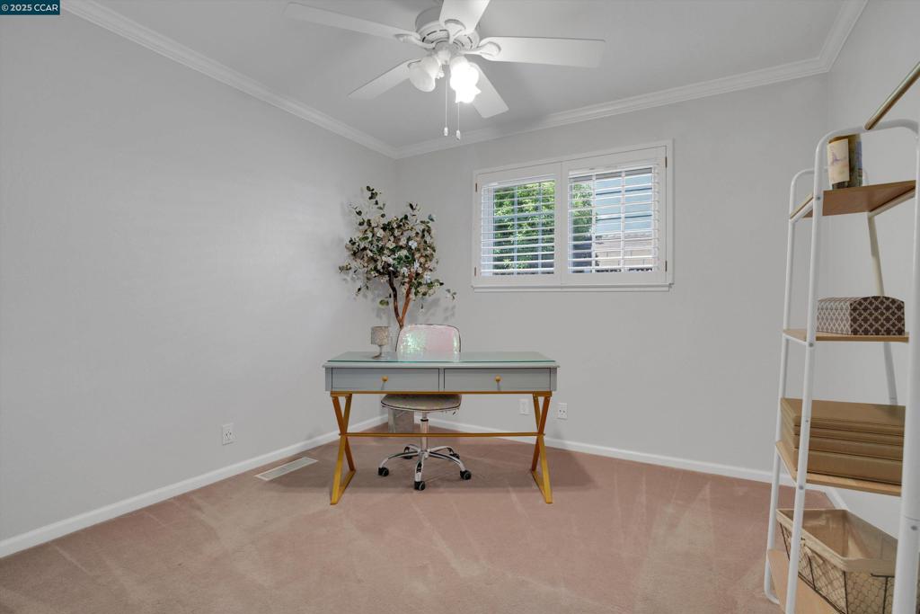 HIGHLANDS - Residential