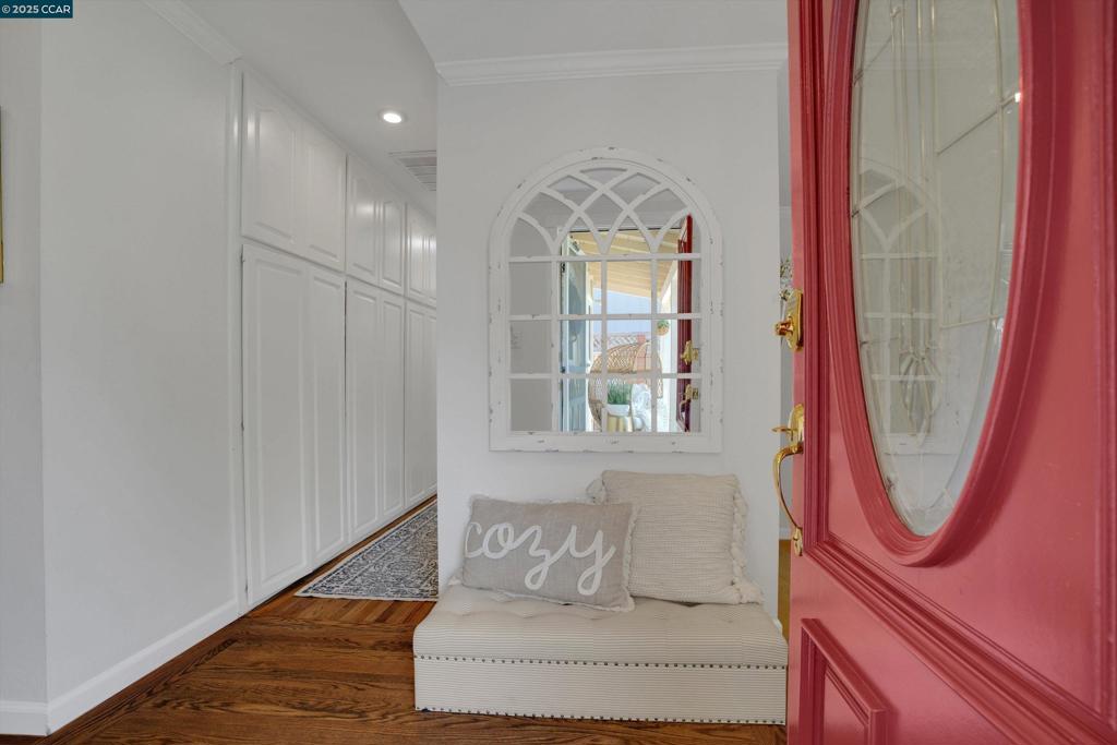 HIGHLANDS - Residential