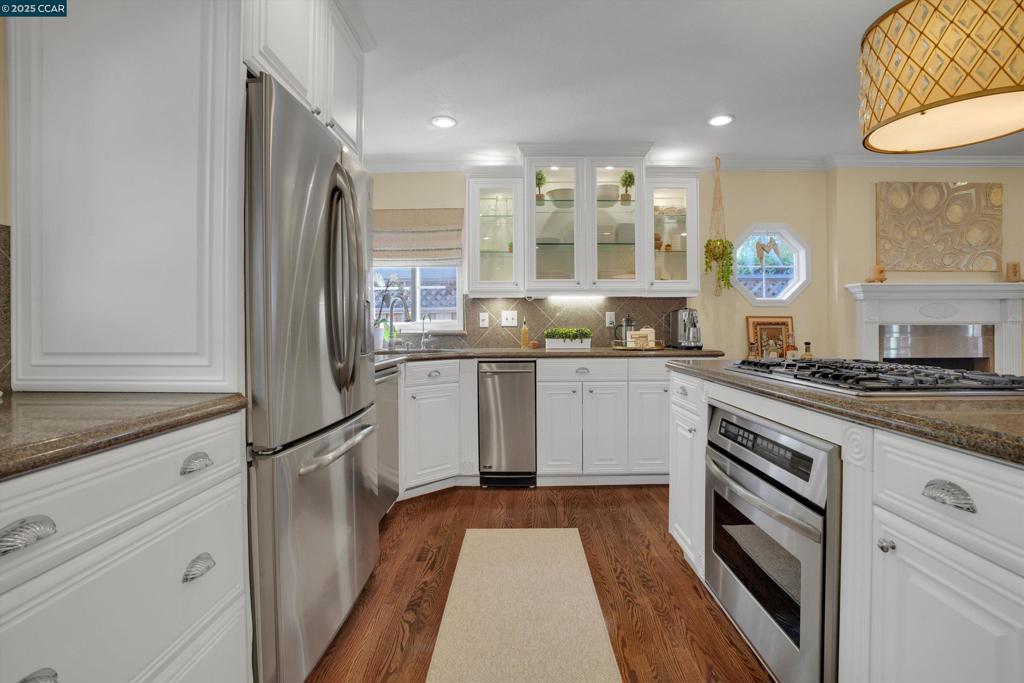 HIGHLANDS - Residential