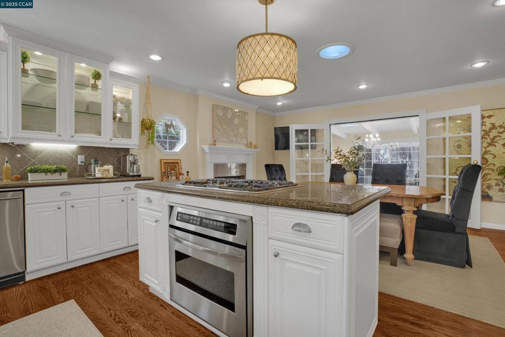 HIGHLANDS - Residential