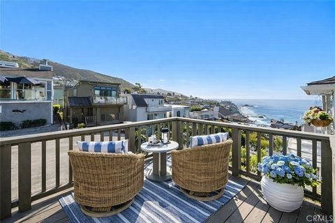 Photo of 170 McAulay Pl, Laguna Beach, CA 92651 (MLS # LG26033066)