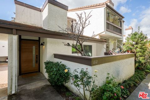 1612 Palisades Drive Pacific Palisades CA 90272