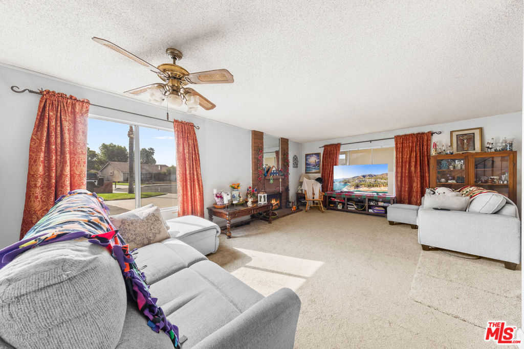 1574 Ridge Crest Court