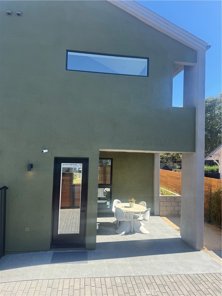 355 Newland