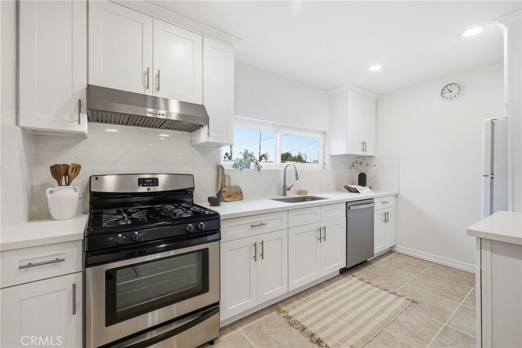 4018 Redwood Avenue Unit B