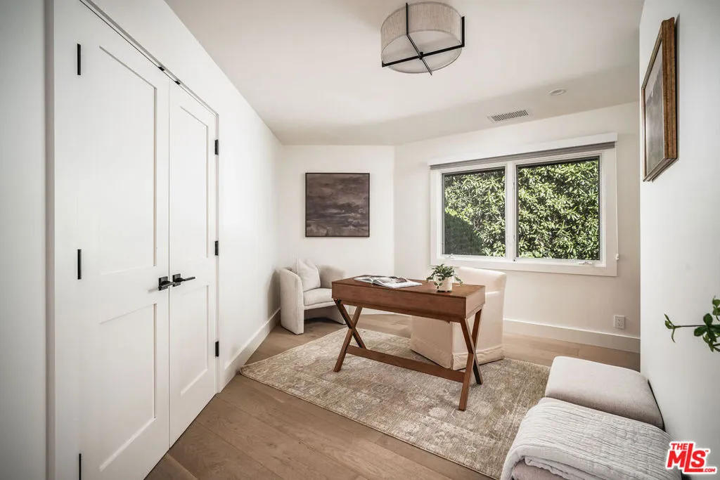 Santa Barbara, California 93108, United States, 3 Bedrooms Bedrooms, ,3 BathroomsBathrooms,Residential,Active,240987