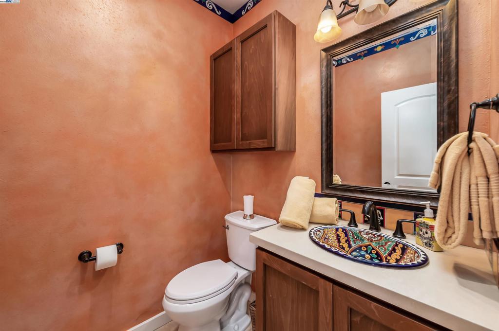 CASTLEWOOD - Residential
