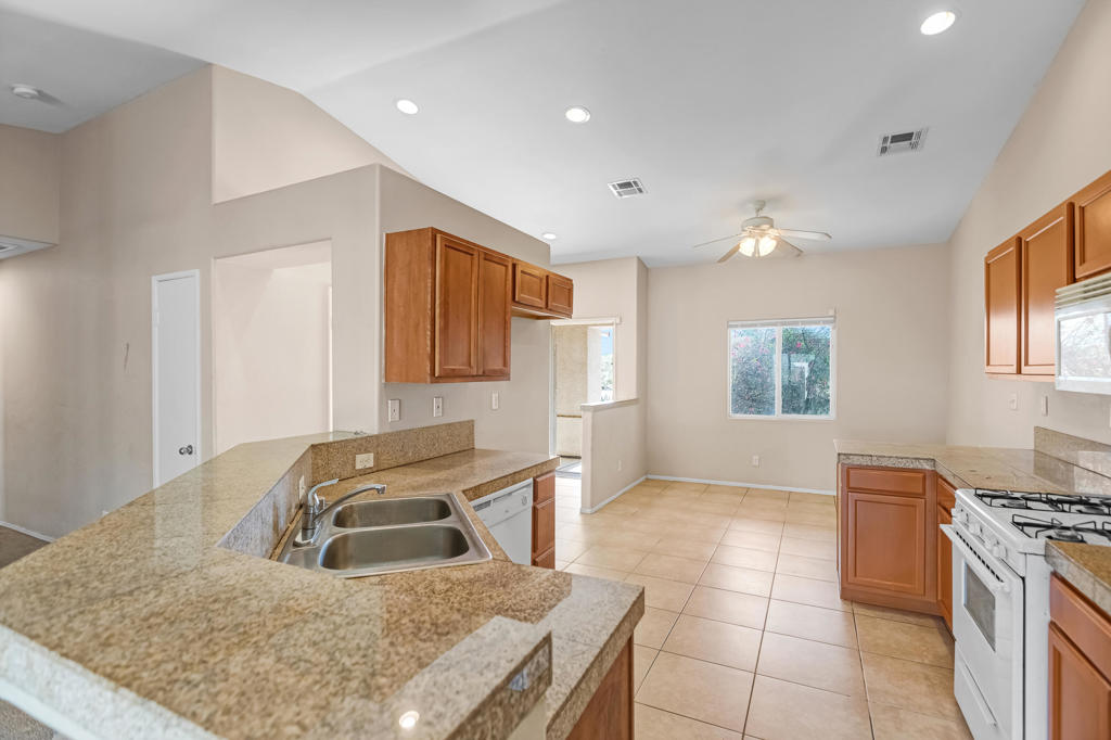 Vista Del Mar - Residential