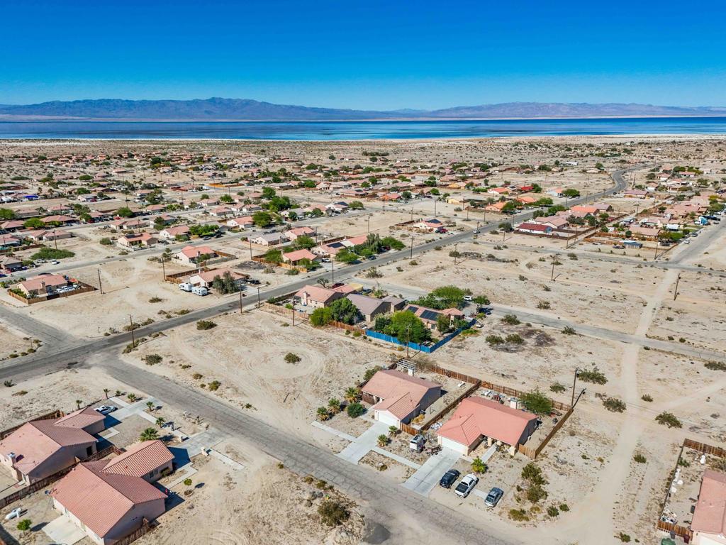 Vista Del Mar - Residential