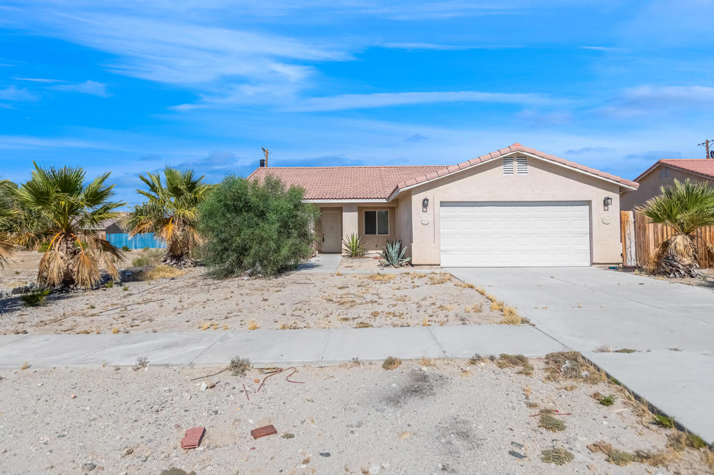 Vista Del Mar - Residential