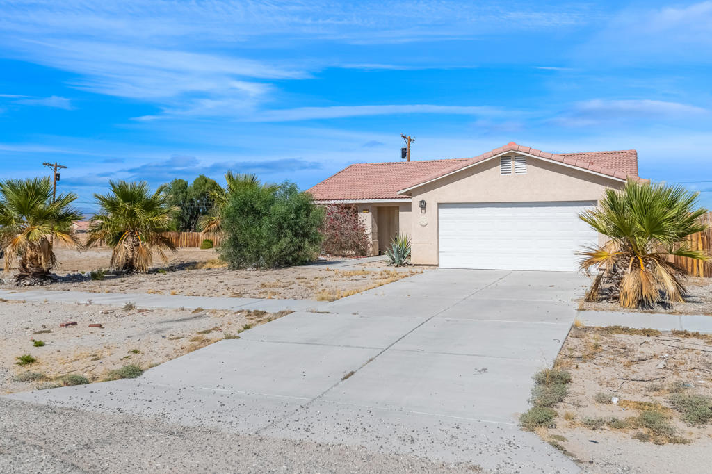 Vista Del Mar - Residential