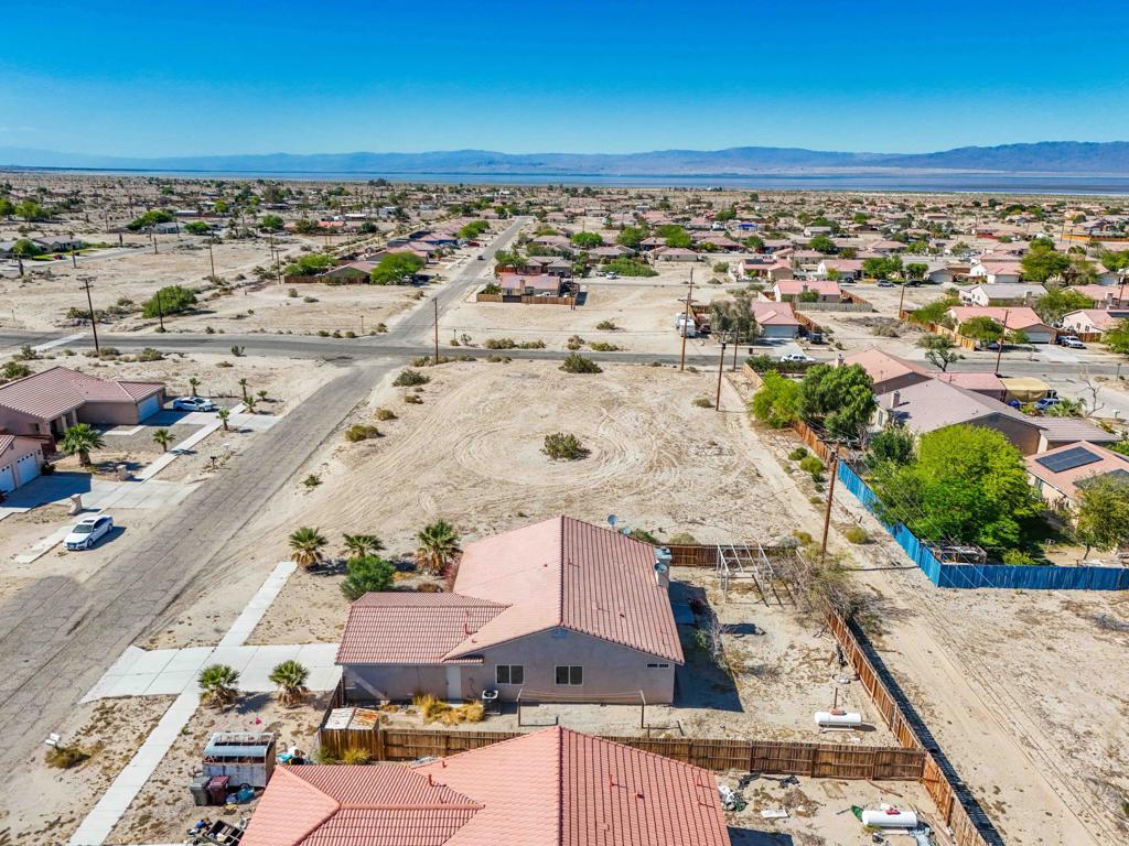 Vista Del Mar - Residential