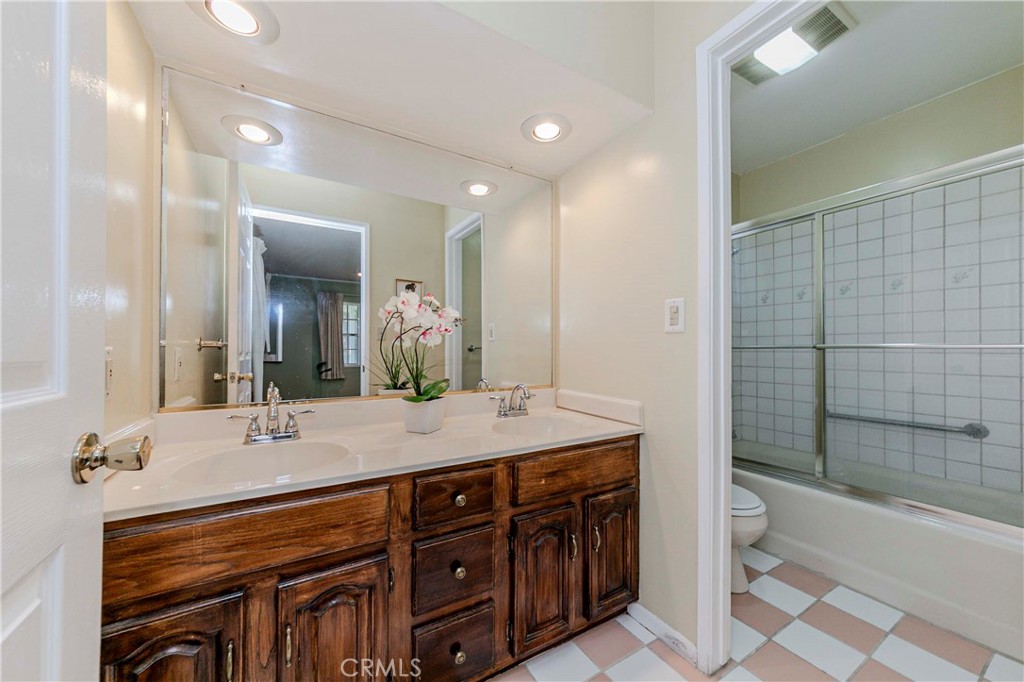 Los Altos/South of Fwy (LSF) - Residential