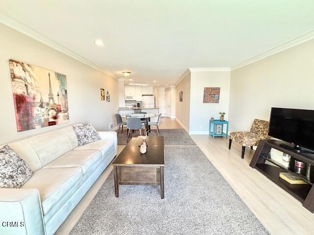 Oxnard Beach: Other - 0032 - Residential Lease