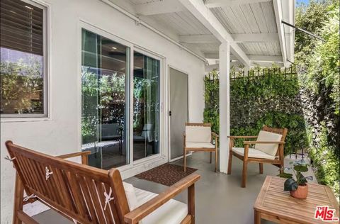 Tiny photo for 5700 Vanalden Avenue, Tarzana, CA 91356 (MLS # 26670247)