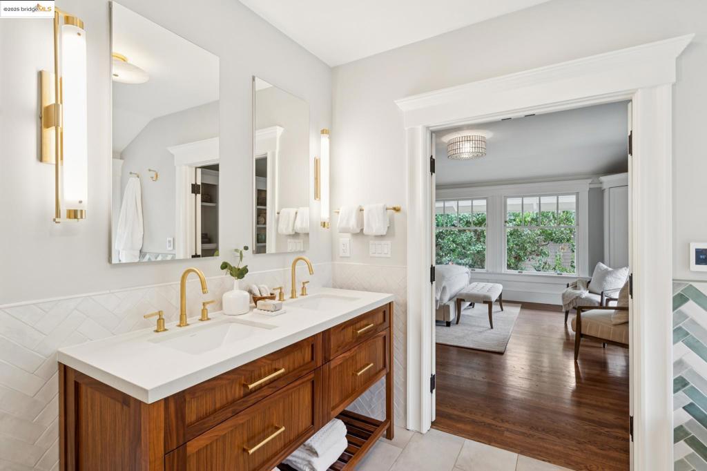 CENTRAL PIEDMONT - Residential