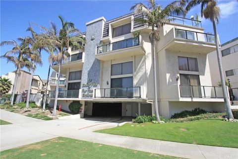 Photo of 420 Esplanade #4, Redondo Beach, CA 90277 (MLS # ML82036336)