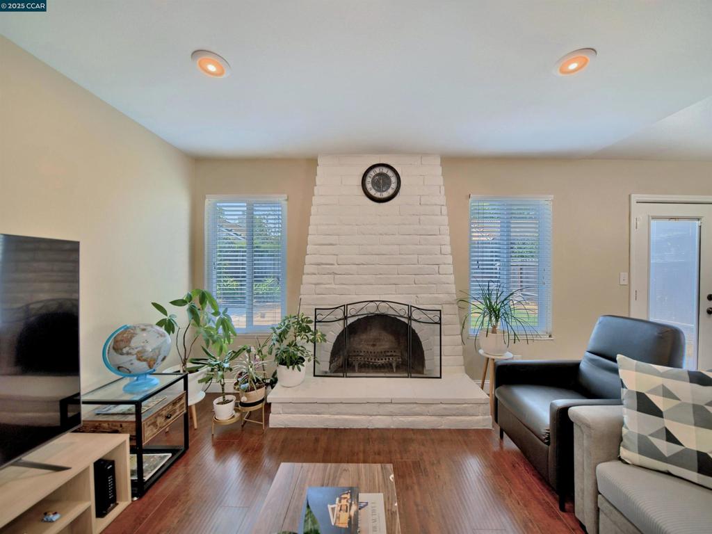 Not Listed - Residential